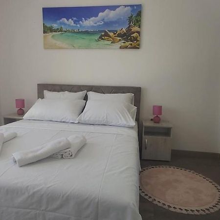 אולסינץ' Apartament Mehmeti מראה חיצוני תמונה